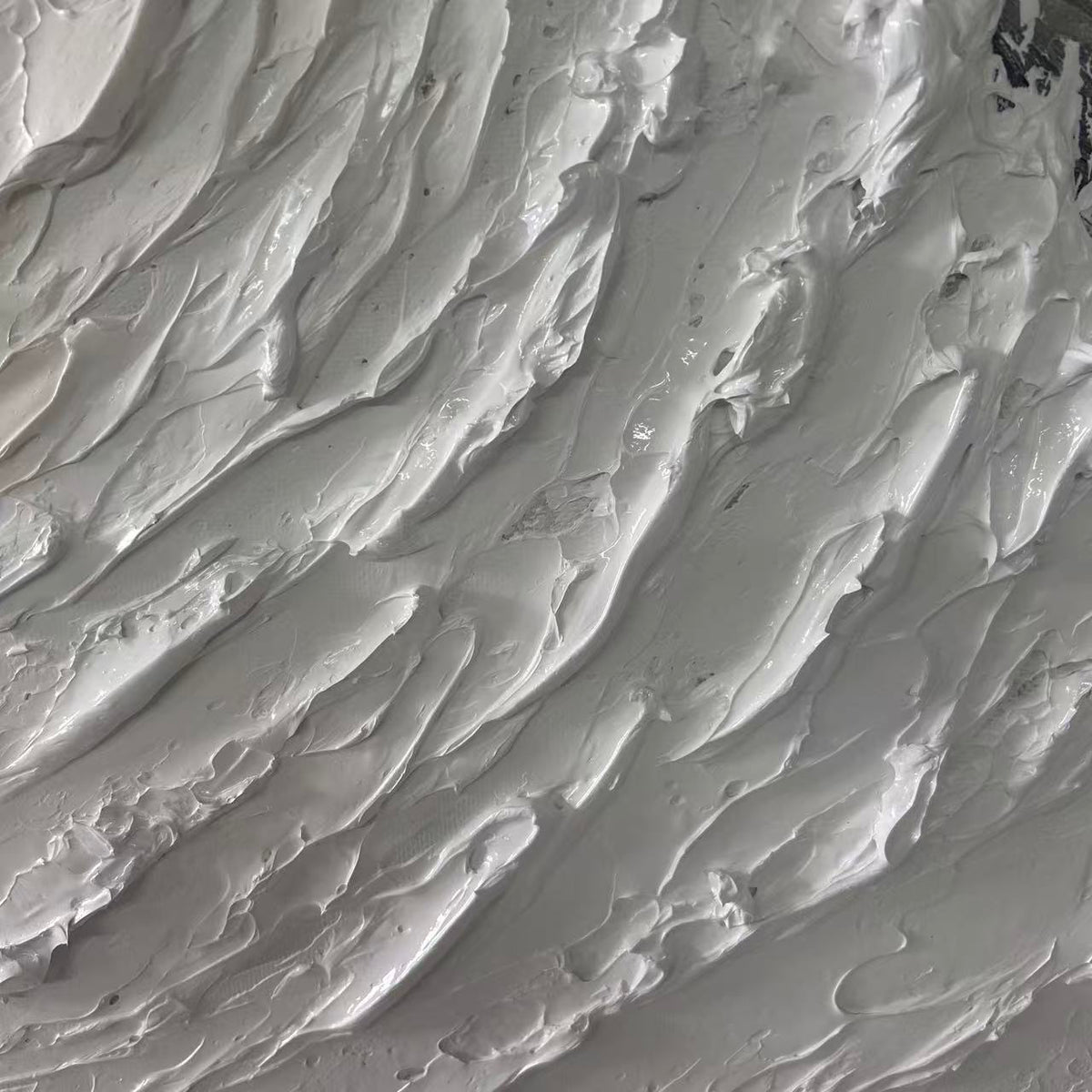 "White Tide Stillness" – Wabi Sabi Wave Textured Oil Painting